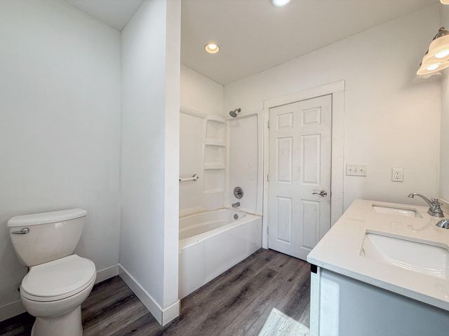 530 S Front Street, Dowagiac, MI 49047