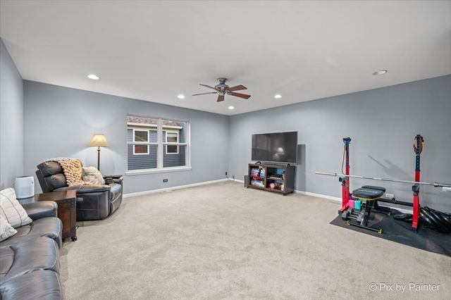 361 Oakmont Drive, Cary, IL 60013