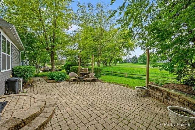 361 Oakmont Drive, Cary, IL 60013