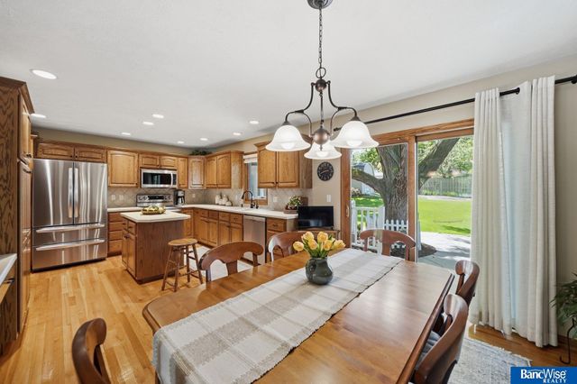 5101 S Bennington Place, Lincoln, NE 68516