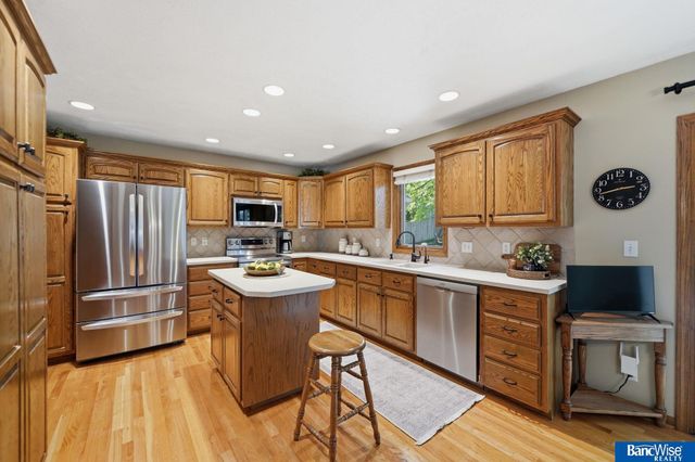 5101 S Bennington Place, Lincoln, NE 68516