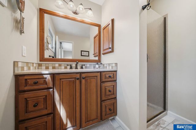 5101 S Bennington Place, Lincoln, NE 68516