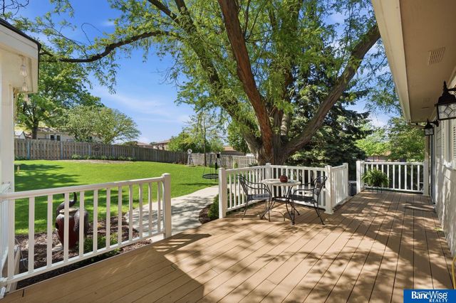 5101 S Bennington Place, Lincoln, NE 68516