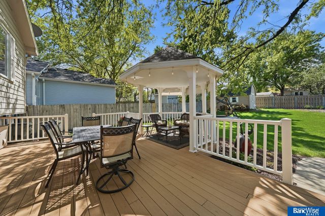 5101 S Bennington Place, Lincoln, NE 68516
