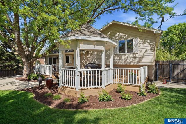 5101 S Bennington Place, Lincoln, NE 68516