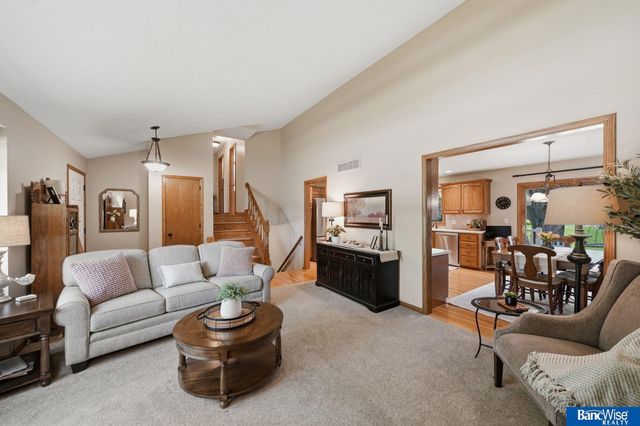 5101 S Bennington Place, Lincoln, NE 68516