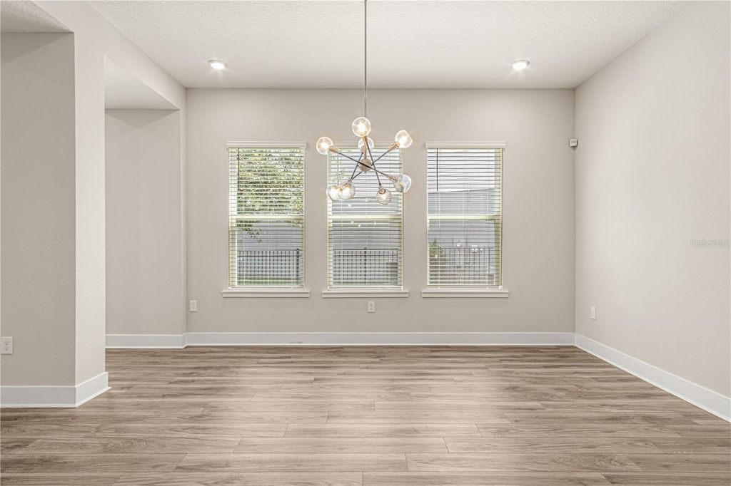Image 22 of property listing at 6013 BIMINI TWIST LOOP, Orlando, FL 32819
