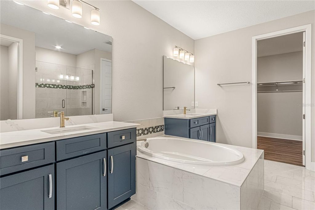 Image 28 of property listing at 6013 BIMINI TWIST LOOP, Orlando, FL 32819