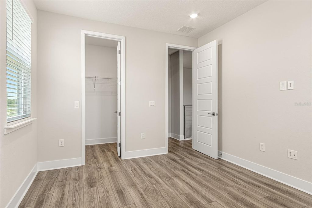 Image 31 of property listing at 6013 BIMINI TWIST LOOP, Orlando, FL 32819