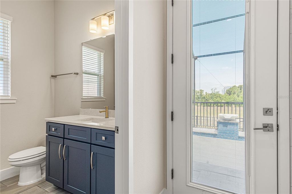 Image 33 of property listing at 6013 BIMINI TWIST LOOP, Orlando, FL 32819