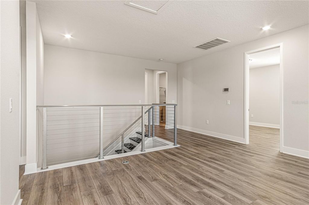 Image 40 of property listing at 6013 BIMINI TWIST LOOP, Orlando, FL 32819