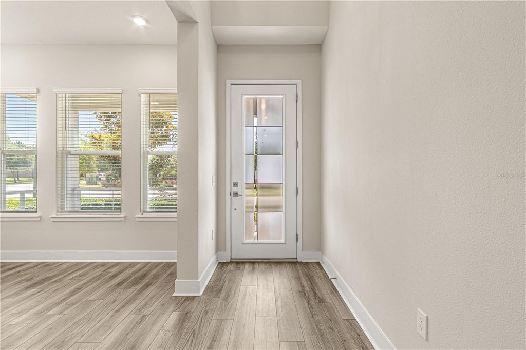 Image 6 of property listing at 6013 BIMINI TWIST LOOP, Orlando, FL 32819
