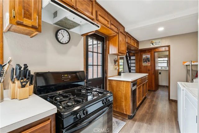 28815 Cedar, Lake Arrowhead, CA 92352