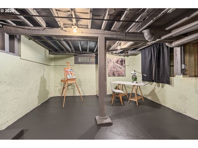 7405 N BURRAGE Ave, Portland, OR 97217