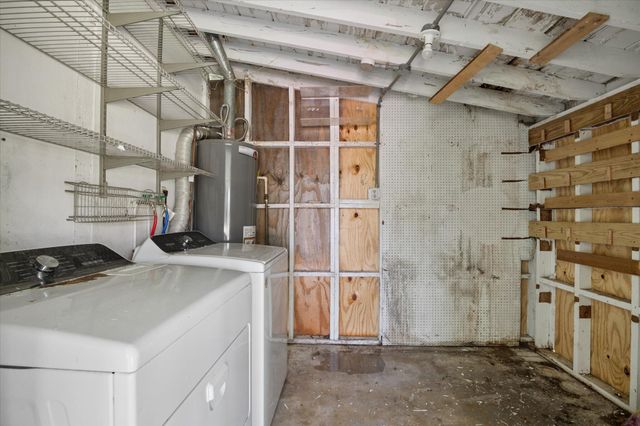 1158 Grant Street, Hollywood, FL 33019