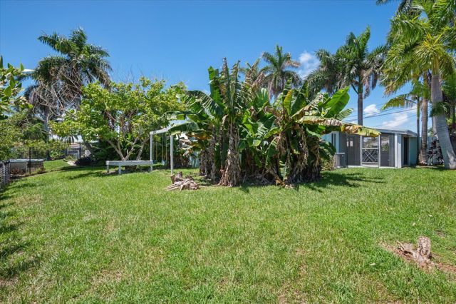 1158 Grant Street, Hollywood, FL 33019