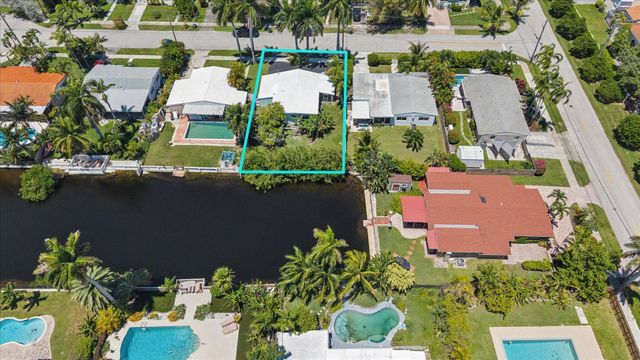 1158 Grant Street, Hollywood, FL 33019