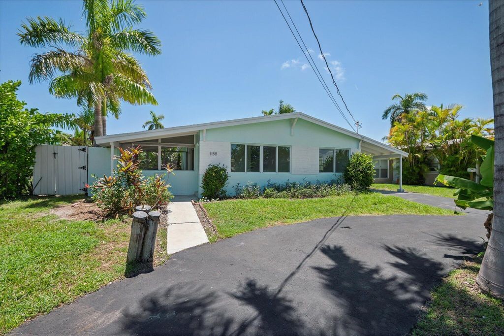 1158 Grant Street, Hollywood, FL 33019