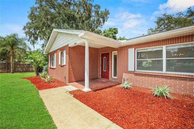 1805 DIERKER DRIVE, Valrico, FL 33596