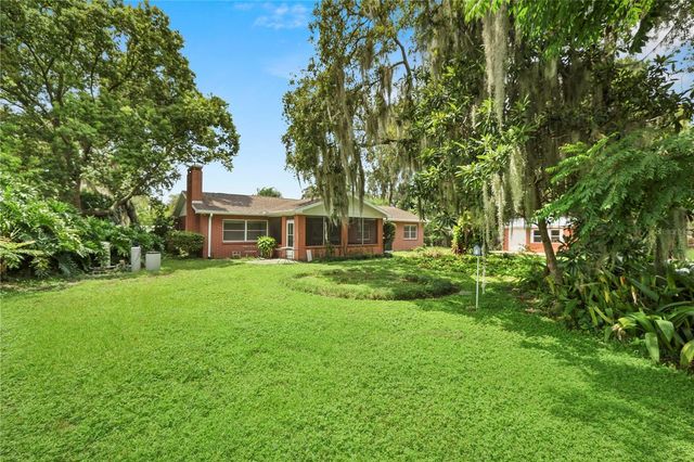 1805 DIERKER DRIVE, Valrico, FL 33596