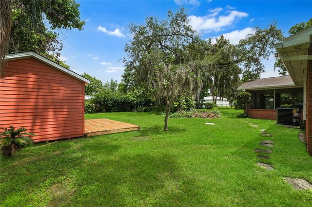 1805 DIERKER DRIVE, Valrico, FL 33596