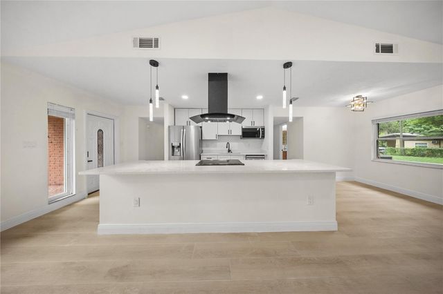 1805 DIERKER DRIVE, Valrico, FL 33596