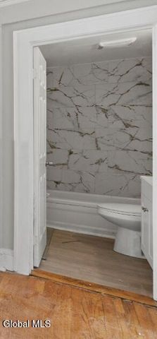 93 Hollywood Avenue, Albany, NY 12208