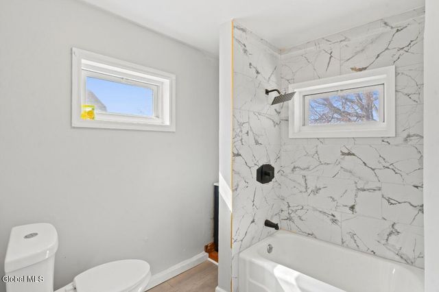 93 Hollywood Avenue, Albany, NY 12208