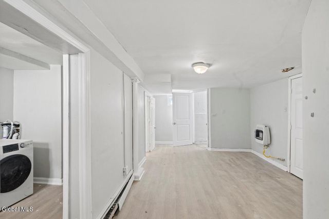 93 Hollywood Avenue, Albany, NY 12208