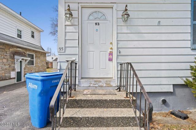 93 Hollywood Avenue, Albany, NY 12208