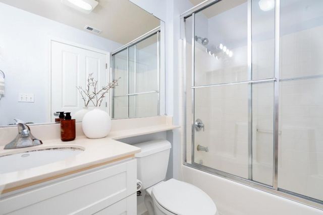 1982 W Bayshore Road 217, East Palo Alto, CA 94303