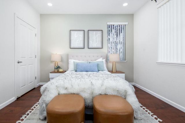 1982 W Bayshore Road 217, East Palo Alto, CA 94303