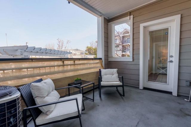 1982 W Bayshore Road 217, East Palo Alto, CA 94303