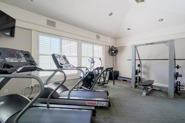 1982 W Bayshore Road 217, East Palo Alto, CA 94303