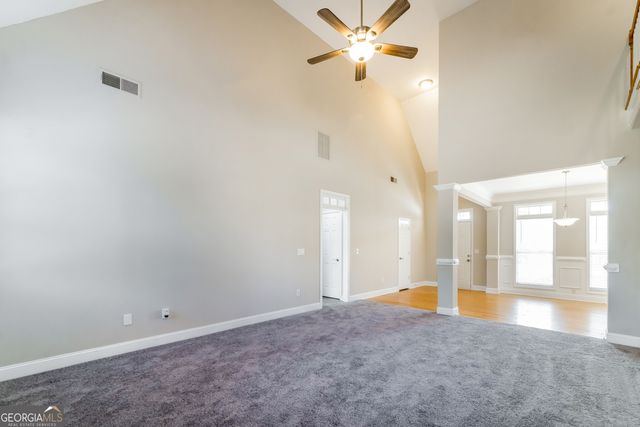 44 Colonial Circle NW, Cartersville, GA 30120