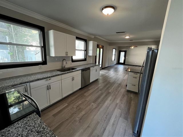 402 E EMMA STREET, Tampa, FL 33603