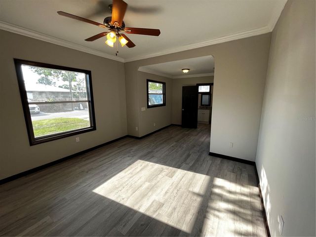 402 E EMMA STREET, Tampa, FL 33603