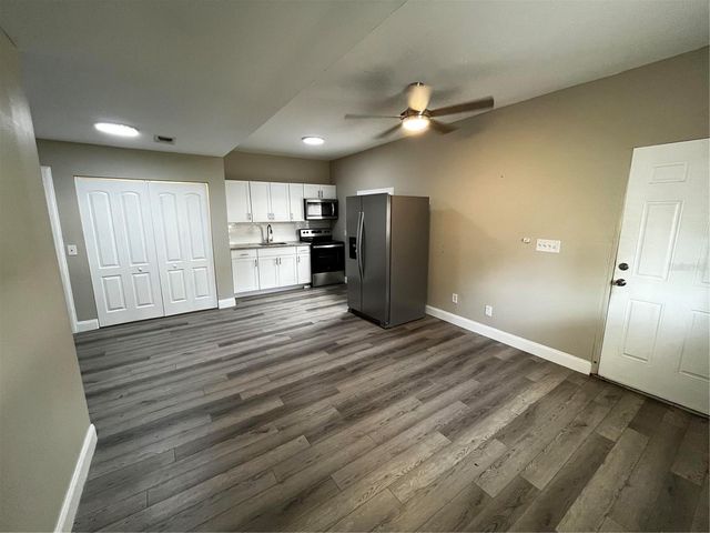 402 E EMMA STREET, Tampa, FL 33603