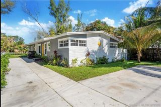 1301 NE 147th Street 1301, Miami, FL 33161