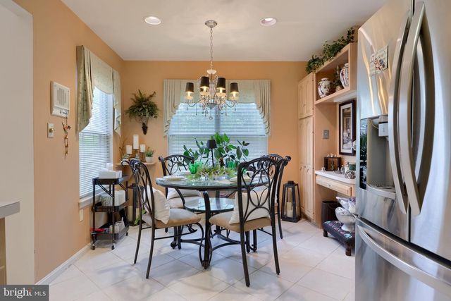 128 GREENVIEW DR, Lancaster, PA 17601