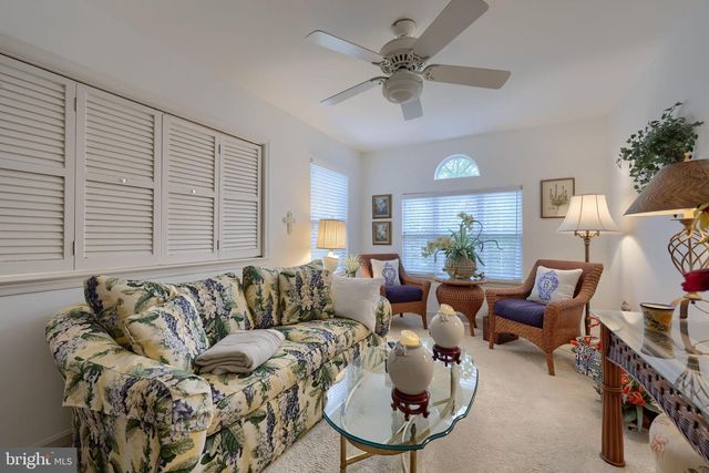 128 GREENVIEW DR, Lancaster, PA 17601