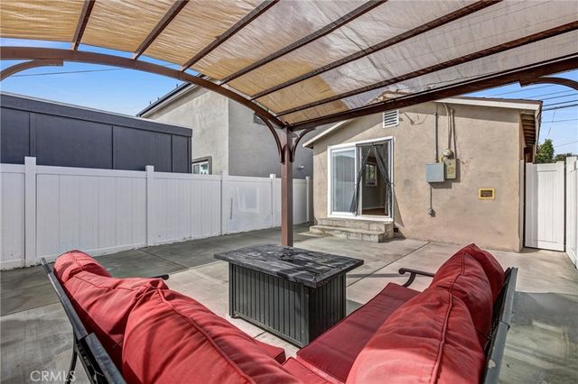 12624 S Mona, Compton, CA 90222