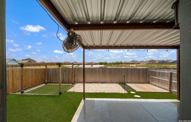 6566 Runaway Row, Converse, TX 78109