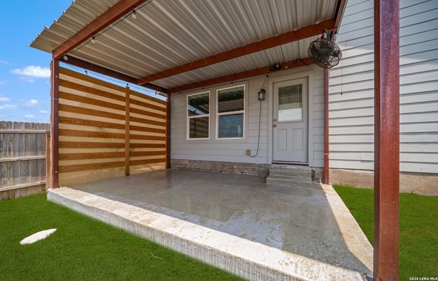 6566 Runaway Row, Converse, TX 78109