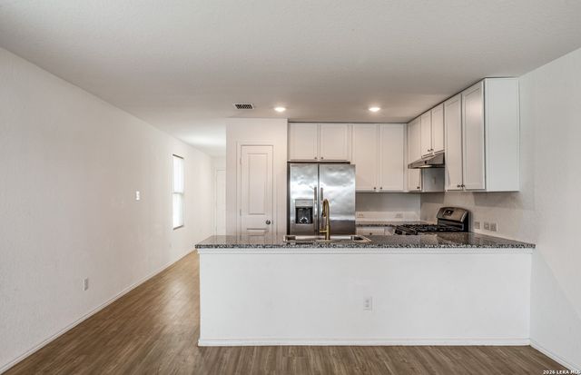 6566 Runaway Row, Converse, TX 78109