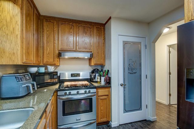 23832 Old Madrone Rd, Pioneer, CA 95666