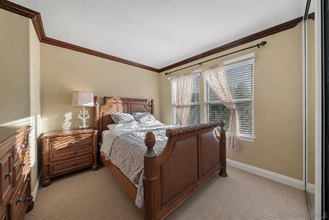 2062 Pleasant Waters Ct, Spring Valley, CA 91977