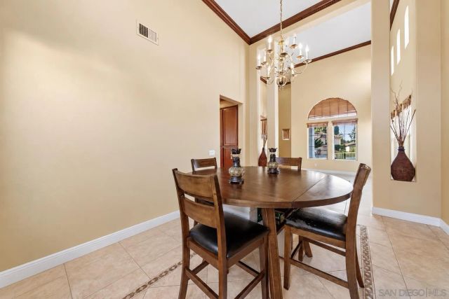 2062 Pleasant Waters Ct, Spring Valley, CA 91977