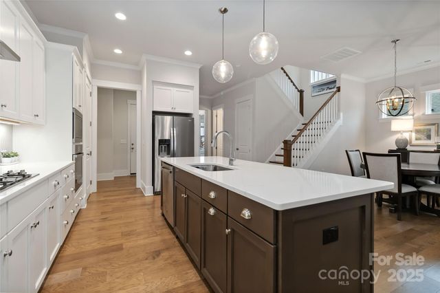 3073 Alveston Drive NW, Concord, NC 28027