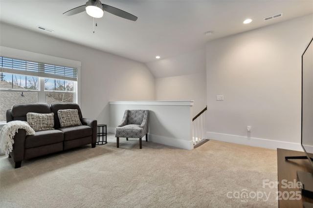 3073 Alveston Drive NW, Concord, NC 28027